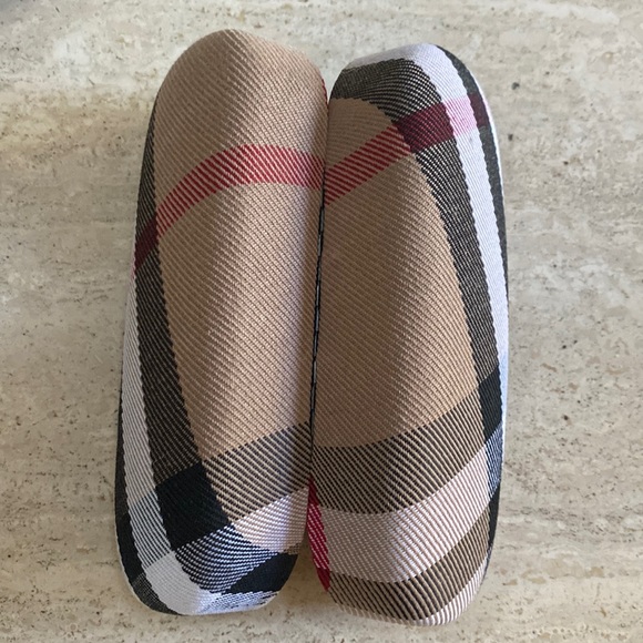 Burberry B Motif Square Sunglasses 😎 Tortoise plus case paper & wipe - Picture 9 of 16